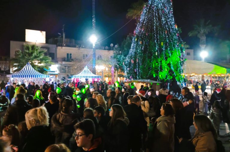 Aμαλιάδα: Με ένα μοναδικό τριήμερο εκδηλώσεων το φινάλε για το Χριστουγεννιάτικο Χωριό του δήμου Ήλιδας