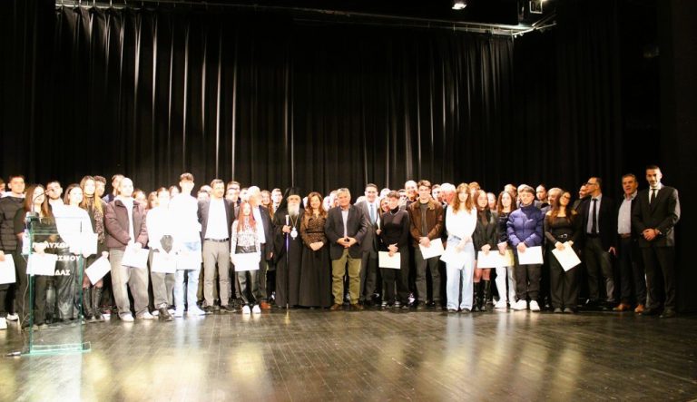 «Eίστε οι πρεσβευτές του δήμου Ήλιδας σε κάθε γωνιά της Ελλάδας!»
