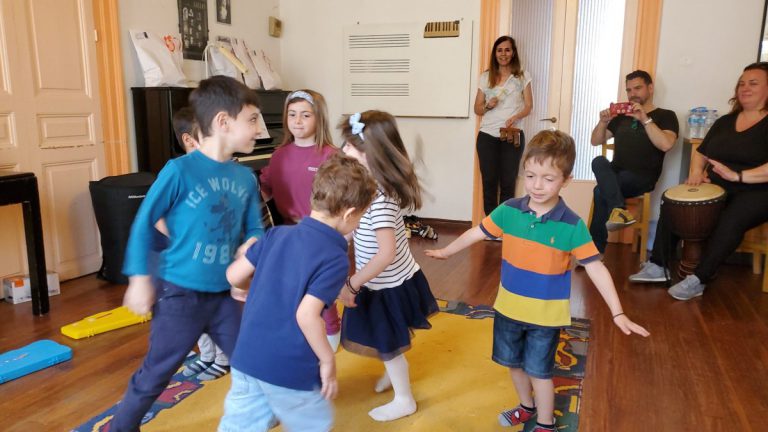 Αποχαιρετιστήρια γιορτή  τμημάτων μουσικοκινητικής αγωγής του Ελληνικού Ωδείου Πύργου (εικόνες)