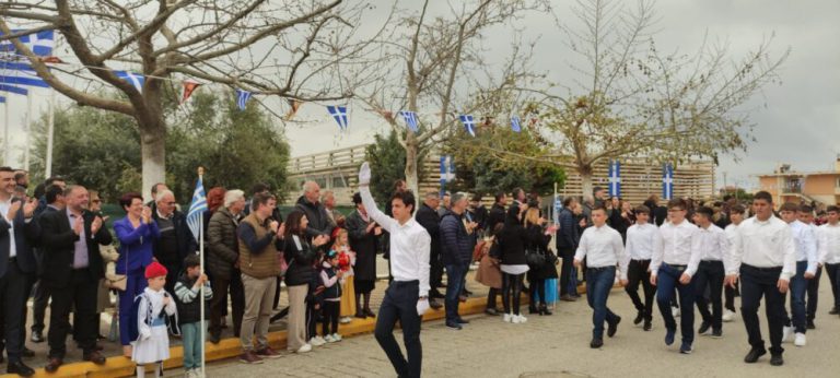 Πάνδημος εορτασμός της Εθνικής Επετείου στο Δήμο Ζαχάρως (pics)