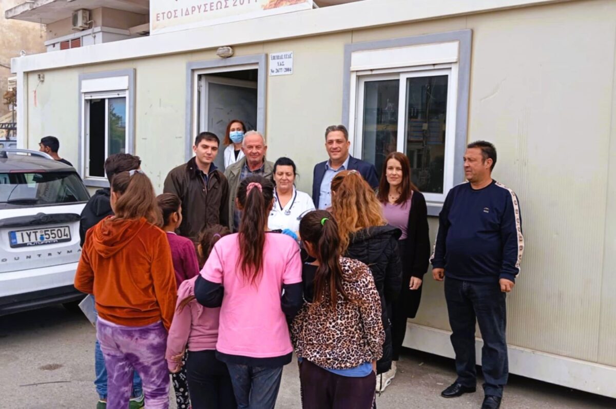 Aμαλιάδα: Συνεχίζονται οι εμβολιασμοί και οι δράσεις των κοινωνικών υπηρεσιών του δήμου Ήλιδας στους συνοικισμούς Ρομά