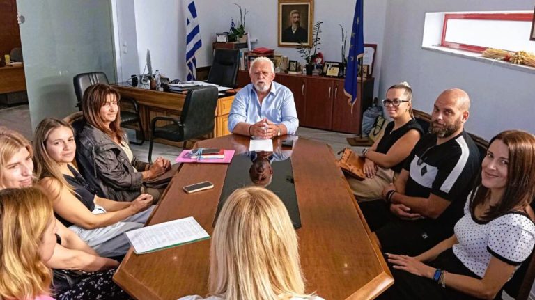 Aμαλιάδα: Συνάντηση Χριστοδουλόπουλου με εργαζόμενους των κοινωνικών δομών του Δήμου Ήλιδας