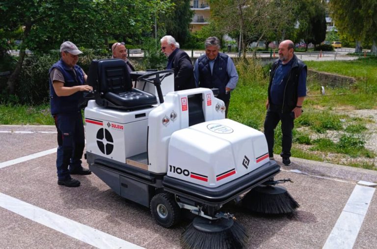 Aμαλιάδα: Νέο μηχανικό σάρωθρο για την βελτίωση της καθαριότητας στην πόλη