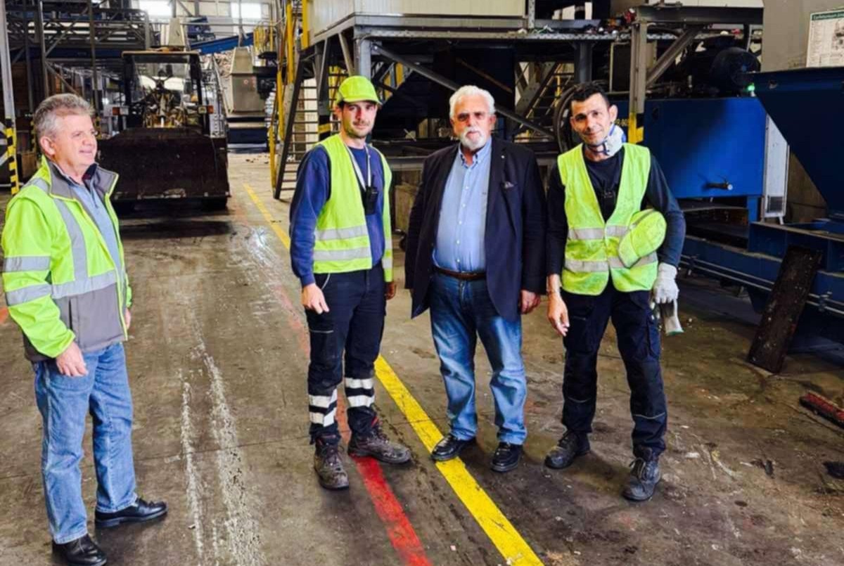O δήμαρχος Ήλιδας στην μονάδα επεξεργασίας στερεών αποβλήτων και το νέο κύτταρο του ΧΥΤΥ Τριανταφυλλιάς