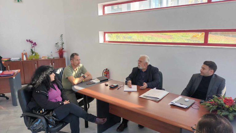 Δήμος Ήλιδας: Συνάντηση Χριστοδουλόπουλου με τους εργαζόμενους του Συλλόγου Δήμων Περιοχής Πρωτοδικείου Αμαλιάδας