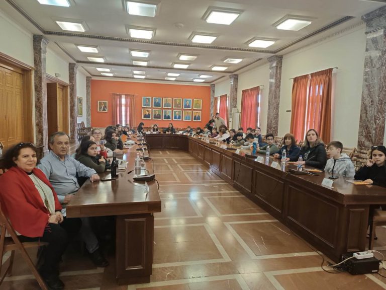 6<sup>ο</sup> Δημοτικό Σχολείο Πύργου: <strong>Με το Erasmus + μαθητές και εκπαιδευτικοί από την Πορτογαλία στο Λάτσειο Δημοτικό Μέγαρο</strong>