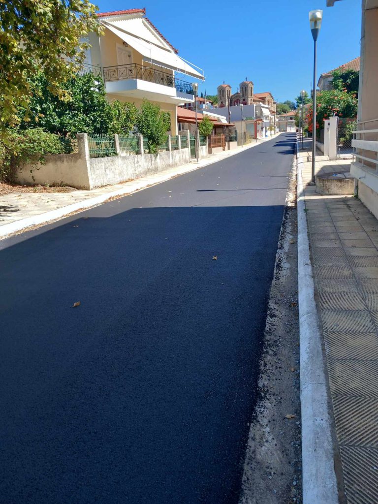 Δήμος Πύργου: Υπεγράφη η σύμβαση ανάπλασης κεντρικού τμήματος στη Δ.Κ. Βυτιναιίκων - Ολοκληρώθηκε η ανακατασκευή του κεντρικού δρόμου στα Λασταίικα