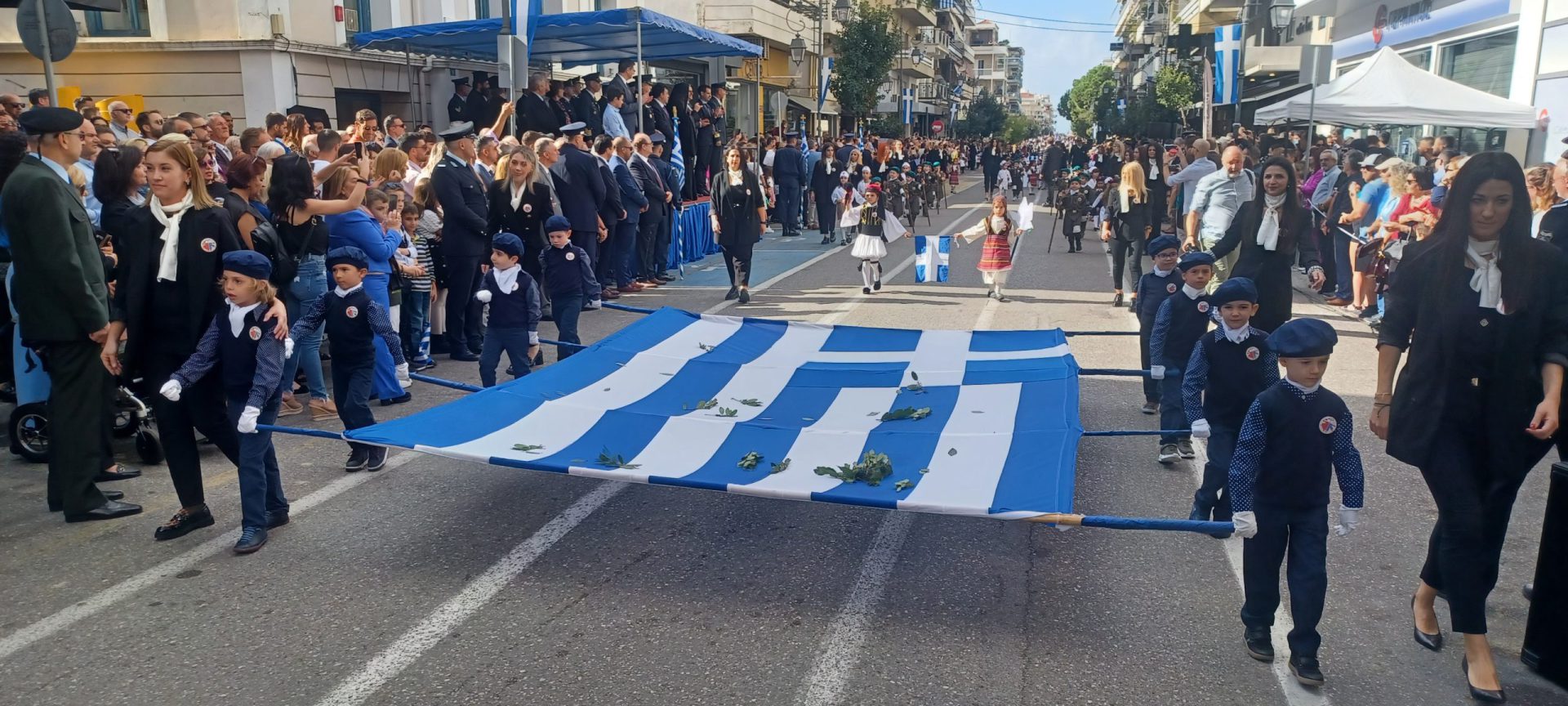 Πύργος - Επέτειος 28ης Οκτωβρίου 1940: Παρέλαση με καιρό… καλοκαιρινό! (Δείτε εικόνες και βίντεο)