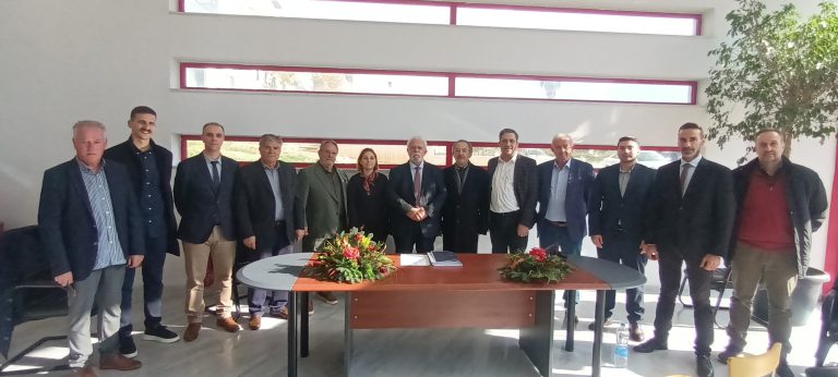 Δήμος Ήλιδας: Ανακοινώθηκε το νέο διοικητικό σχήμα από τον δήμαρχο Χρήστο Χριστοδουλόπουλο – Ποιοι είναι οι νέοι αντιδήμαρχοι