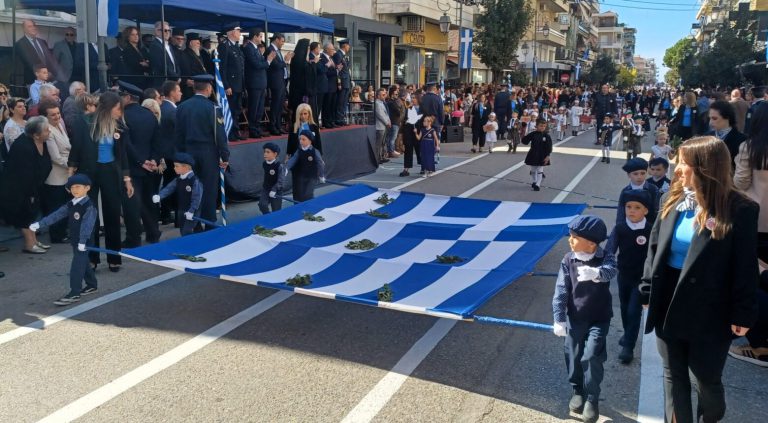 Πύργος: H παρέλαση για την επέτειο της 28ης Οκτωβρίου 1940 (video + pics)