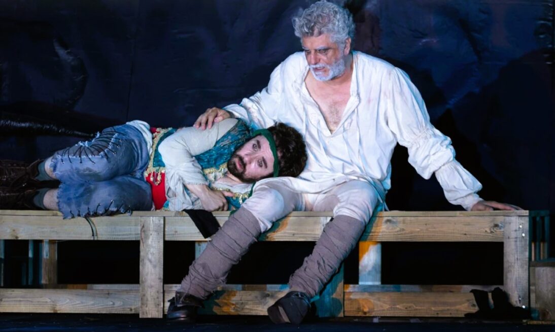 O Βλαδίμηρος Κυριακίδης ως «Δον Κιχώτης»... κάλπασε στην Αρχαία Ήλιδα