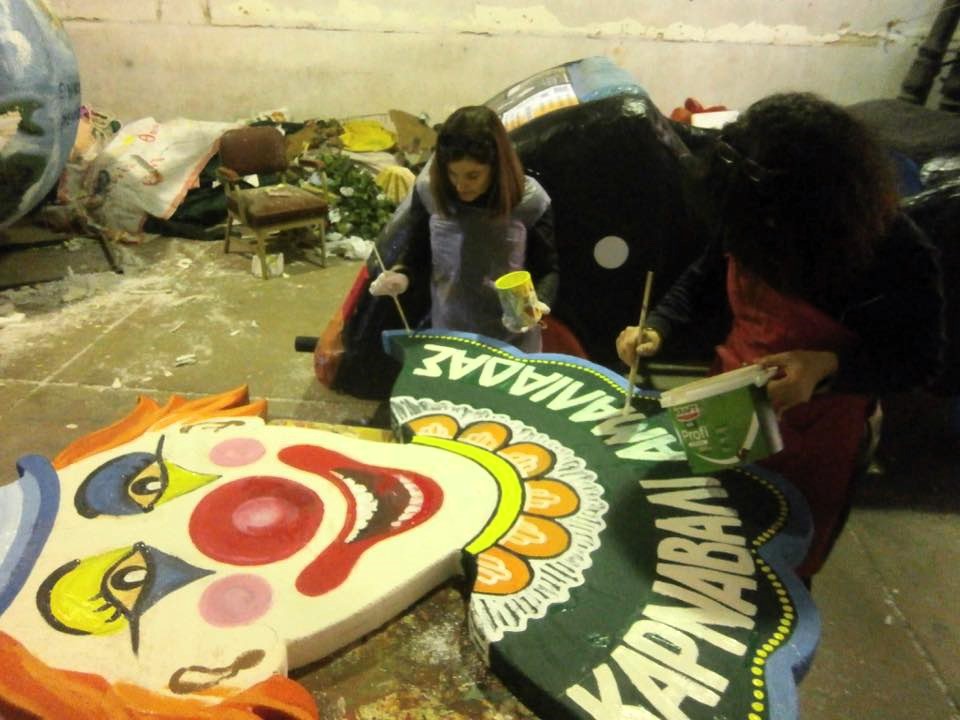 Δήμος Ήλιδας: Ξεκίνησαν οι προετοιμασίες των αρμάτων και του καρναβαλικού διάκοσμου της Αμαλιάδας