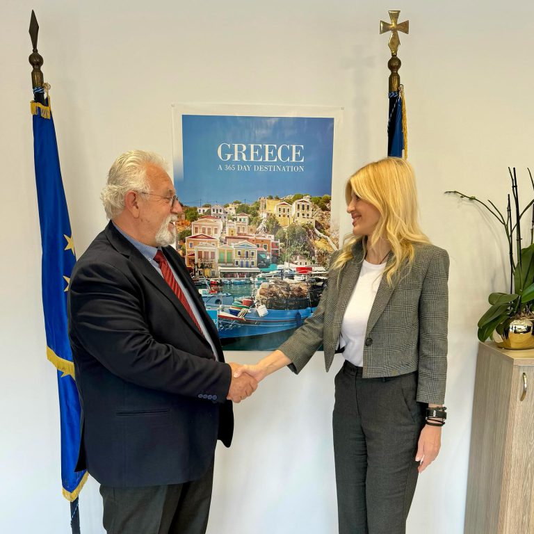 Σε πρώτο πλάνο η τουριστική ανάπτυξη του Δήμου Ήλιδας στη συνάντηση του Χρ. Χριστοδουλόπουλου με την Έλενα Ράπτη