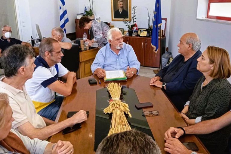 Επίσκεψη Νίκου Bούτση στην Aμαλιάδα – Σε πρώτο πλάνο η Μόνιμη Έκθεση “Νίκος Μπελογιάννης”