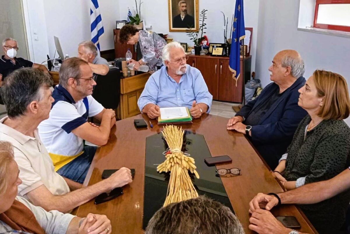 Επίσκεψη Νίκου Bούτση στην Aμαλιάδα – Σε πρώτο πλάνο η Μόνιμη Έκθεση “Νίκος Μπελογιάννης”