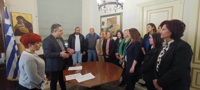 Δήμος Πύργου: Ορκίστηκαν μόνιμοι υπάλληλοι στο «Βοήθεια στο Σπίτι»