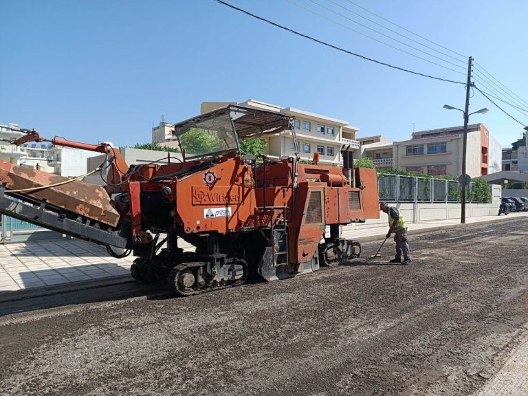 Πύργος: Ξεκίνησαν εργασίες ασφαλτόστρωσης στην οδό Γυμνασιάρχου Δούκα