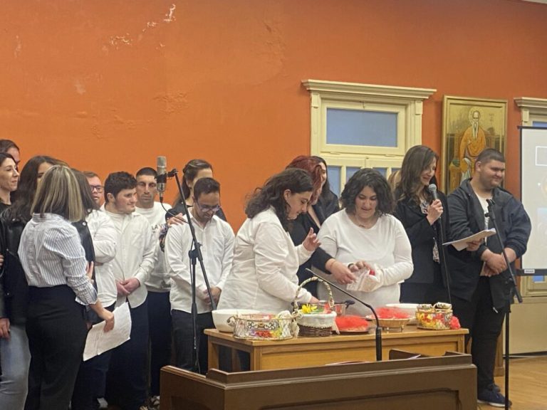 EEEEK Πύργου: Η Ανάσταση μέσα από τη δημιουργική έκφραση σπουδαστών και σπουδαστριών (pics)