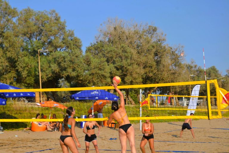 Kουρούτα: Μοναδικές μάχες στο φιλέ on the beach