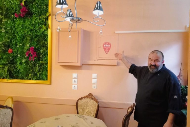 Aμαλιάδα:  Οι επαγγελματίες της πόλης αγκάλιασαν την εκστρατεία για τον Μητρικό Θηλασμό (pics)