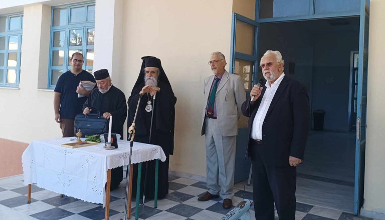 «Ήλιδα - Συμμαχία για το Αύριο»: Ο υποψήφιος Δήμαρχος Ήλιδας Χρήστος Χριστοδουλόπουλος στους αγιασμούς των σχολείων για έναρξη νέας Σχολικής Χρονιάς