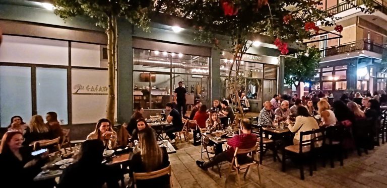 Εδέατρoς: Mαγειρευτό φαγητό και με delivery!