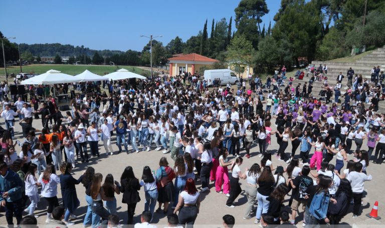 Ξεχωριστό γεγονός για τους μαθητές της Ηλείας το 17ο Φεστιβάλ Μαθητικής Δημιουργικής Έκφρασης στην Κρέστενα