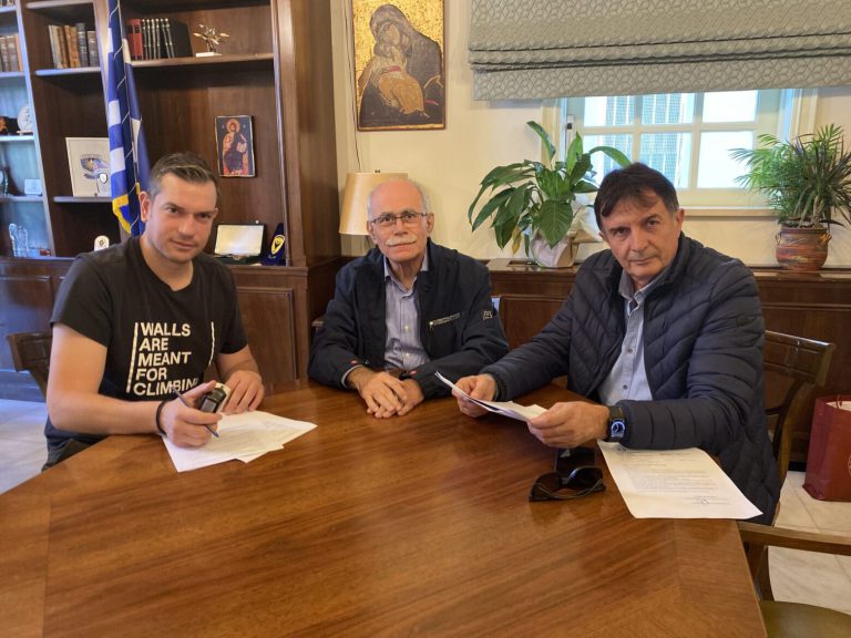 Πύργoς: Σε νέο