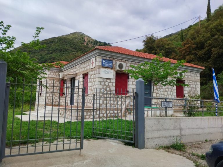 Δίβρη: Mια ιδιωτική επιχείρηση "βάζει τα γυαλιά" στο ανάλγητο Κράτος