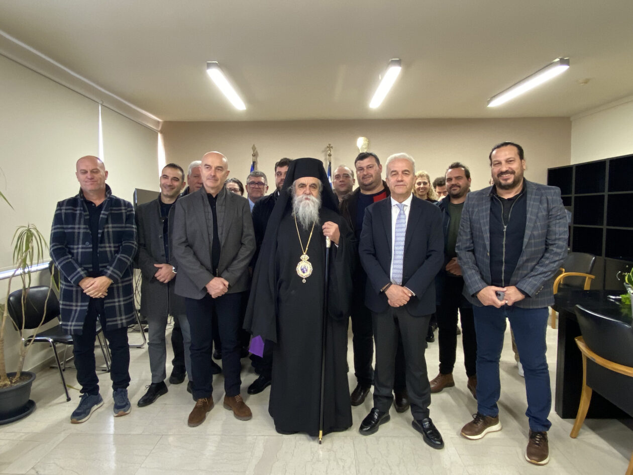 Eπιμελητήριο Ηλείας: Αγιασμός χοροστατούντος του Σεβασμιωτάτου Μητροπολίτου Ηλείας και Ωλένης κ.κ Αθανασίου