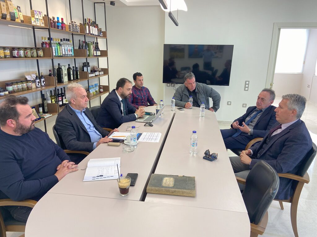 Επιμελητήριο Hλείας: Με σταθερό βηματισμό για την οριστική διευθέτηση των εγγυημένων δανείων