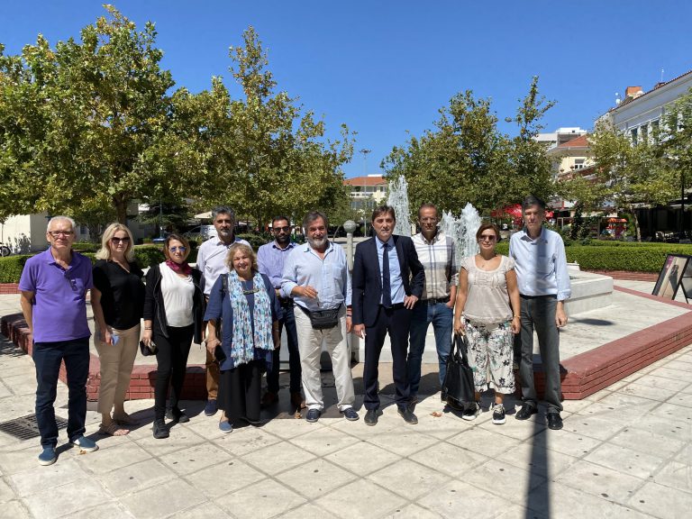 Κώστας Καρπέτας από την Πύργο: "Ο λαός της Ηλείας δεν αξίζει την περιφρόνηση Φαρμάκη" 