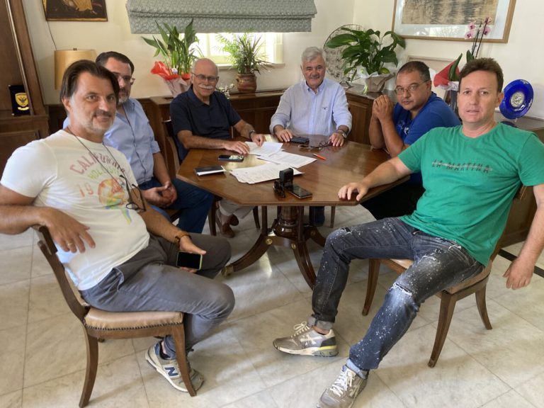 Δήμος Πύργoυ: Υπεγράφη η σύμβαση για τον αγροτικό δρόμο που συνδέει το Κολίρι με το Λάνθι 