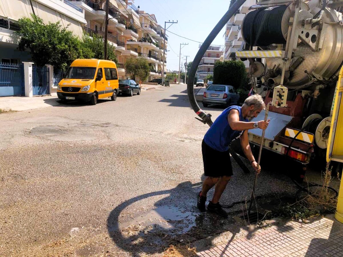 Πύργος: Καθαρισμένο το 60% των φρεατίων ομβρίων υδάτων της πόλης