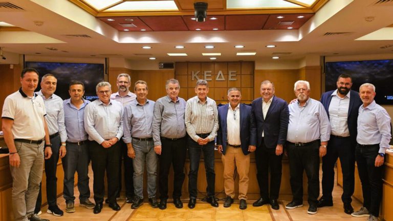 KEΔΕ: Στην πρώτη συνεδρίαση της Επιτροπής Θεσμών και Διαφάνειας ο Χρήστος Χριστοδουλόπουλος