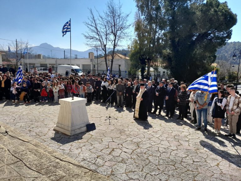 Δήμος Ανδρίτσαινας-Κρεστένων: <strong>Πλήθος κόσμου στις εκδηλώσεις</strong> <strong>για την επέτειο 25<sup>ης</sup> Μαρτίου 1821</strong>