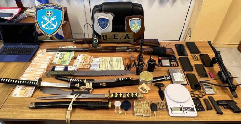 Πύργος: Τρεις συλλήψεις για ναρκωτικά και όπλα