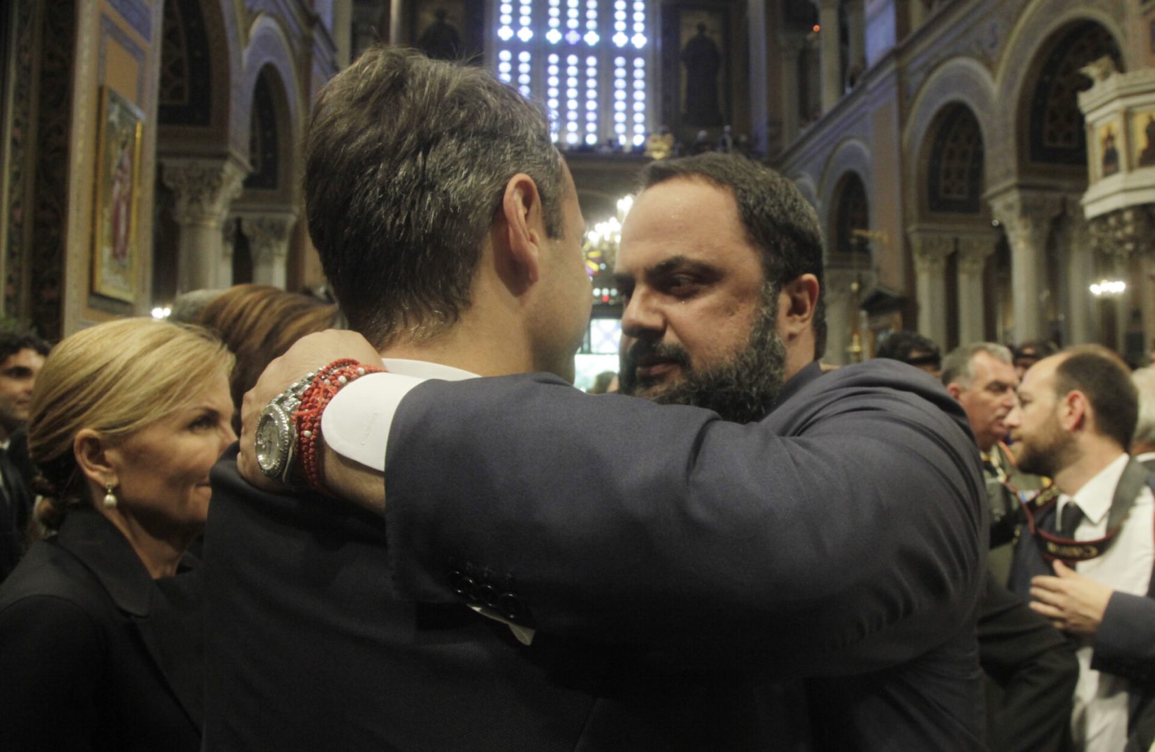 Tο χρονικό της κόντρας Μαρινάκη-Μητσοτάκη