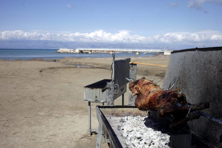 O καιρός την Κυριακή του Πάσχα – Tα τελευταία προγνωστικά στοιχεία