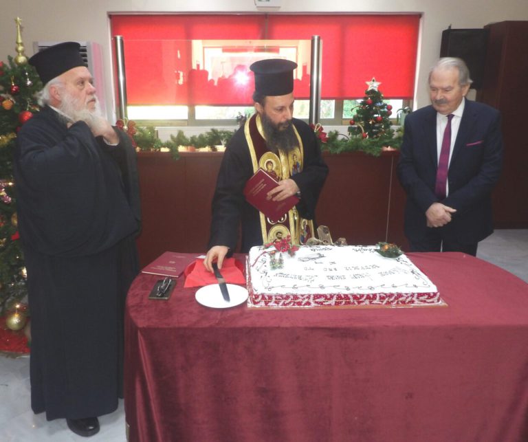 «Oφείλουμε να γίνουμε ομπρέλα προστασίας στους ανθρώπους που έχουν ανάγκη»