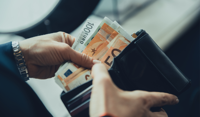 Δίκες-εξπρές για τα αναδρομικά του ΕΦΚΑ σε 500.000 συνταξιούχους! - Τι θα γίνει με όσους δεν άσκησαν αγωγές