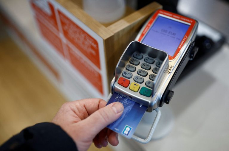 Χατζηδάκης για POS: «Βρέξει-χιονίσει» το έργο της διασύνδεσης με τις ταμειακές θα προχωρήσει! - Οι προθεσμίες και τα τσουχτερά πρόστιμα