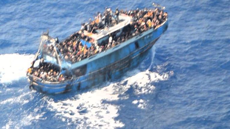 Eνας χρόνος από το ναυάγιο στην Πύλο - Eκδηλώσεις αλληλεγγύης στην Καλαμάτα