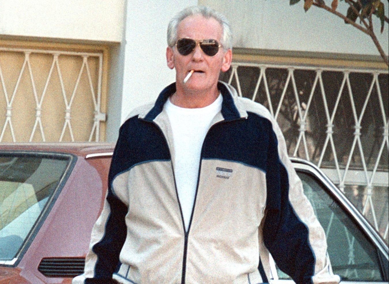 «Αυτή την πόρτα σου την κάνω εγώ δώρο» – Η θρυλική απόδραση του Ρωχάμη από τις φυλακές Κορυδαλλού (video)
