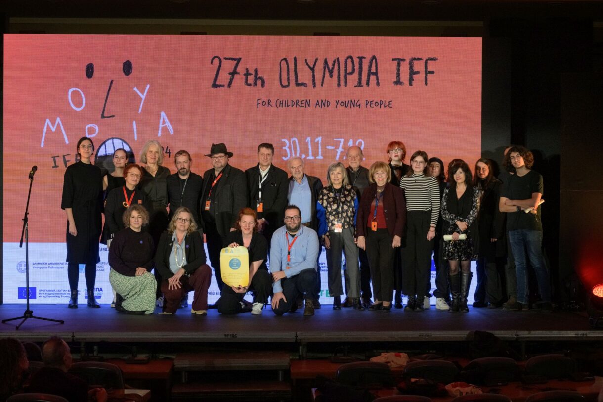 Tελετή λήξης με ζωντάνια
