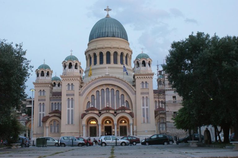 Πάτρα: Τουαλέτα... επί πληρωμή στον Ιερό Ναό Αγ. Ανδρέα
