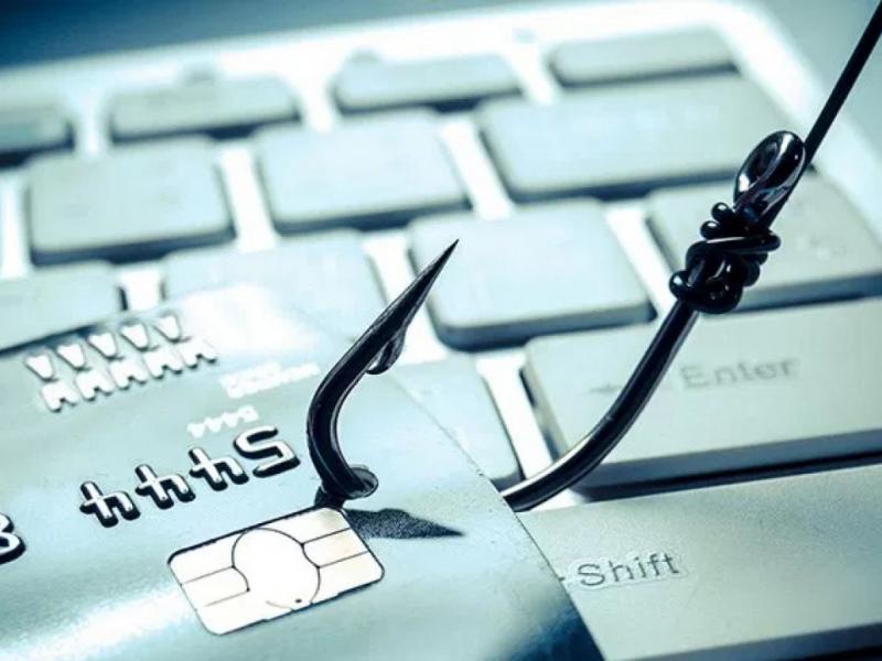 Aμαλιάδα: Εξιχνιάστηκε απάτη με τραπεζική κάρτα