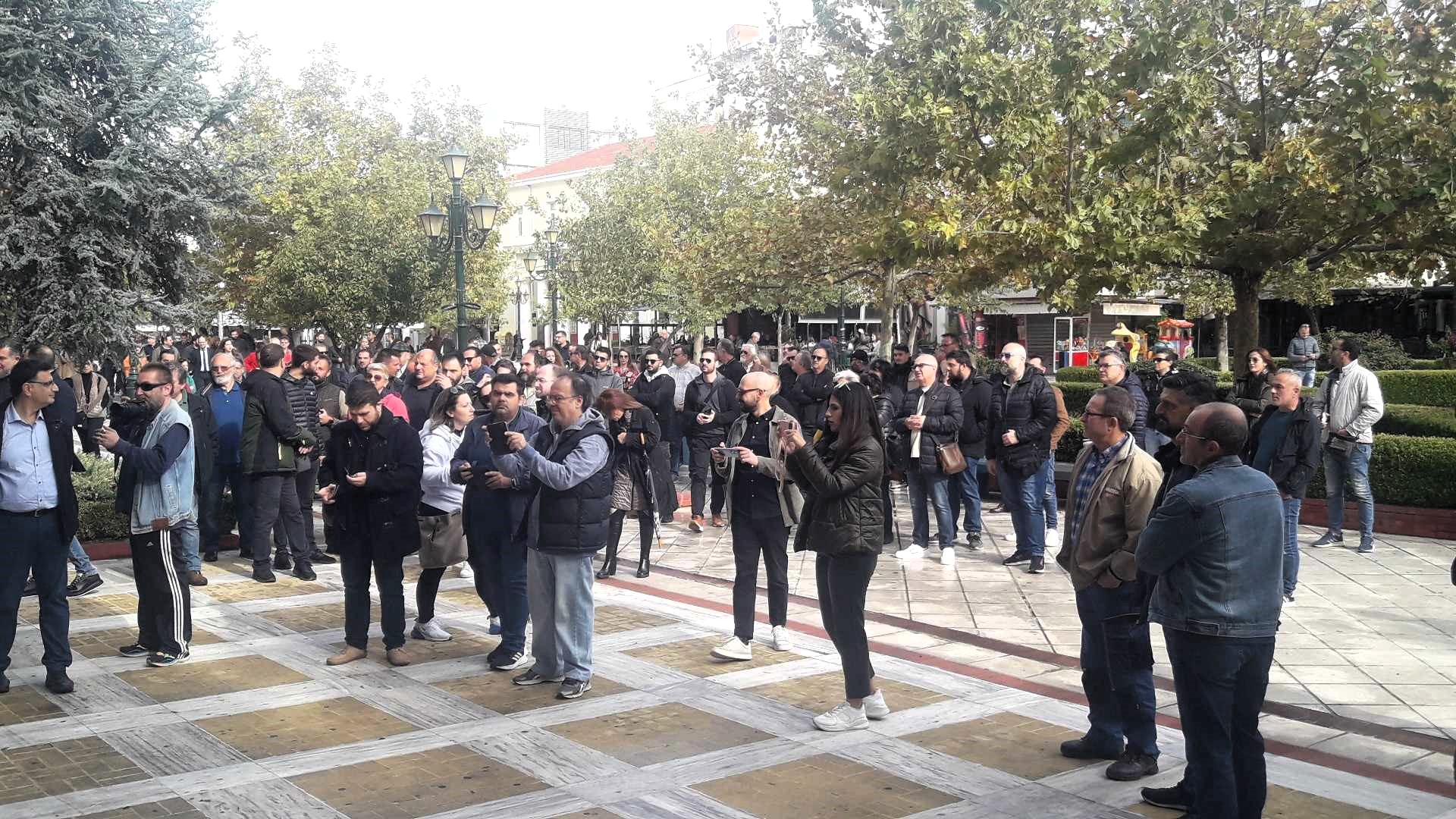 Ηλεία: «Νεκρές» πόλεις Πύργος και Αμαλιάδα - Με μεγάλη συμμετοχή η απεργία ενάντια στο νέο Φορολογικό νομοσχέδιο (upd)