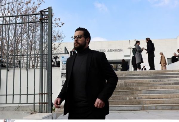 O Μάνος Δασκαλάκης για τη Ρούλα Πισπιρίγκου: «Ήθελε να με εκδικηθεί»