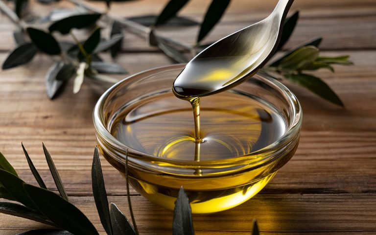 Eλαιόλαδο: Σε κρίσιμη καμπή η παραγωγή – Πιέσεις στις τιμές